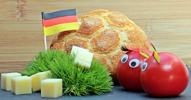 我们不仅看 我们不仅看